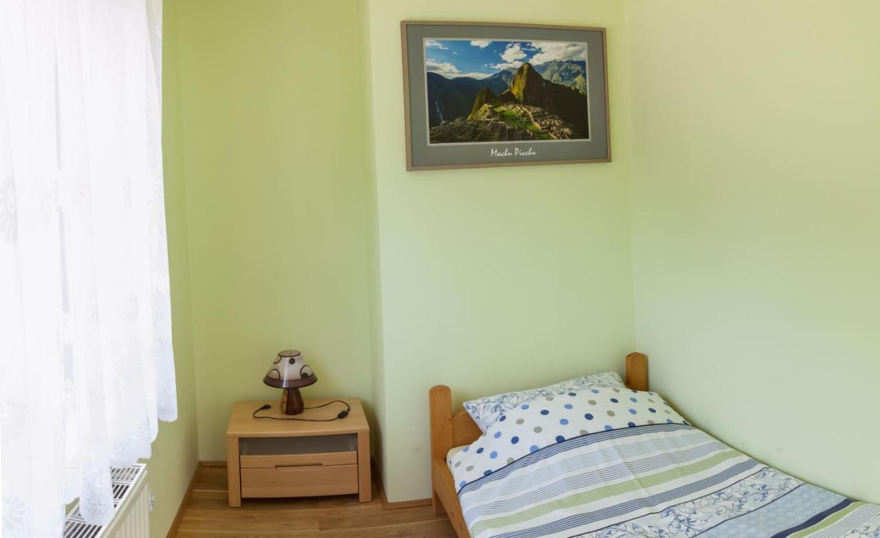 Gosciniec Mazurski Ruciane-Nida Buitenkant foto